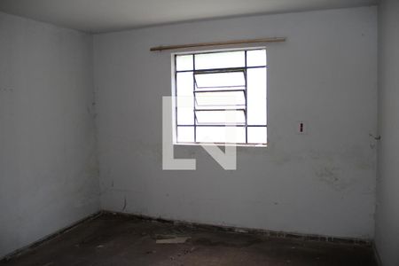 Casa à venda com 300m², 6 quartos e 4 vagasQuarto de Serviço