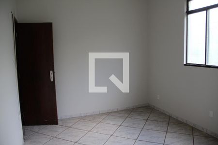 Casa à venda com 300m², 6 quartos e 4 vagasQuarto 5