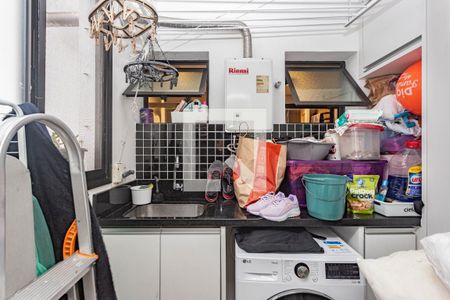 Apartamento à venda com 76m², 3 quartos e 1 vagaArea de Serviços