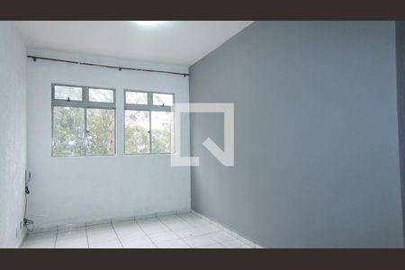 Apartamento para alugar com 2 quartos, 44m² em Jd S Teresinha, São Paulo