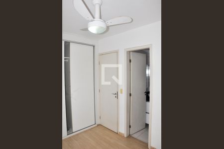 Apartamento à venda com 60m², 3 quartos e 1 vagaDetalhe - Quarto 01 com Suíte