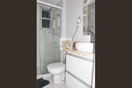 Apartamento à venda com 60m², 3 quartos e 1 vagaDetalhe - Banheiro Social