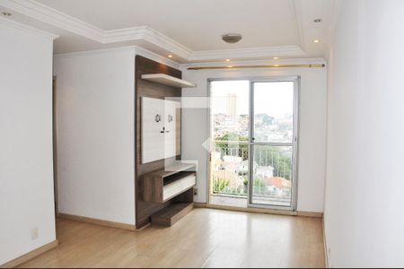  Sala de apartamento à venda com 3 quartos, 60m² em Parque Maria Domitila, São Paulo