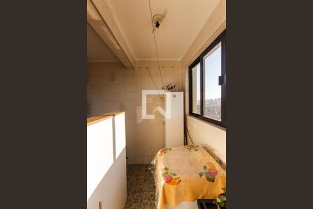 Apartamento à venda com 106m², 3 quartos e 1 vagaÁrea de Serviço