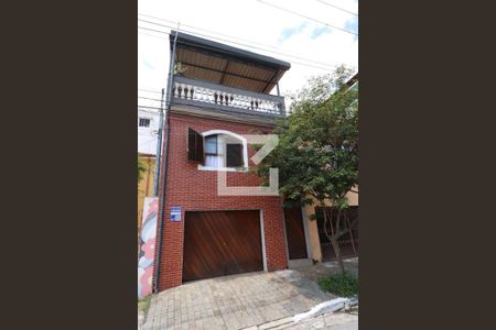 Casa à venda com 110m², 2 quartos e 2 vagasFachada