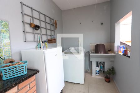 Casa à venda com 110m², 2 quartos e 2 vagasLavanderia