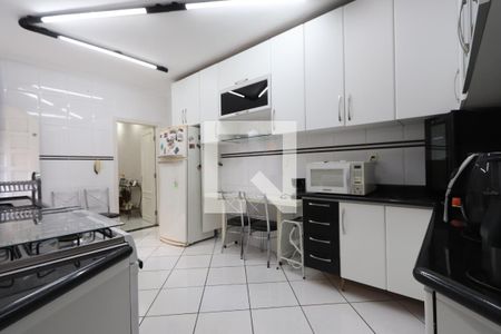 Casa à venda com 110m², 2 quartos e 2 vagasCozinha