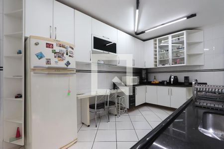 Casa à venda com 110m², 2 quartos e 2 vagasCozinha