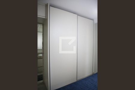 Apartamento para alugar com 75m², 3 quartos e 2 vagasQuarto