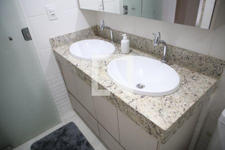 Apartamento para alugar com 75m², 3 quartos e 2 vagasBanheiro - Quarto