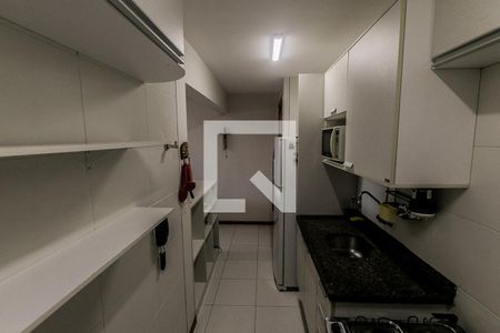 Apartamento para alugar com 55m², 1 quarto e 2 vagas Apartamento para alugar com 55m², 1 quarto e 2 vagasCozinha