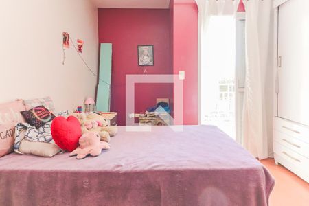 Casa à venda com 200m², 3 quartos e 4 vagas Casa à venda com 200m², 3 quartos e 4 vagasSuite 1