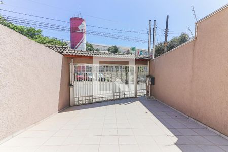 Casa à venda com 200m², 3 quartos e 4 vagas Casa à venda com 200m², 3 quartos e 4 vagasGaragem
