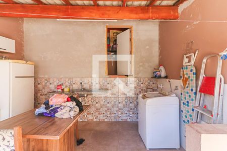 Casa à venda com 200m², 3 quartos e 4 vagas Casa à venda com 200m², 3 quartos e 4 vagasLavanderia