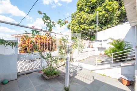 Casa à venda com 300m², 3 quartos e sem vagaQuintal