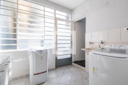 Casa à venda com 300m², 3 quartos e sem vagaÁrea de Serviço (Casa 1)