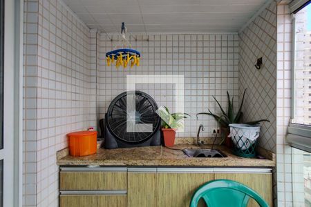 Apartamento para alugar com 66m², 1 quarto e 1 vagaSacada