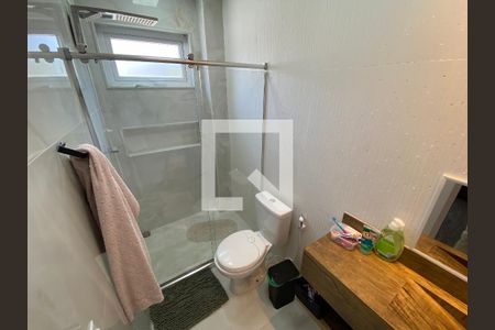 Casa à venda com 500m², 4 quartos e 4 vagas Casa à venda com 500m², 4 quartos e 4 vagasBanheiro do Quarto 2