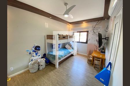 Casa à venda com 500m², 4 quartos e 4 vagas Casa à venda com 500m², 4 quartos e 4 vagasQuarto 1