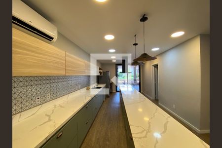 Casa à venda com 500m², 4 quartos e 4 vagas Casa à venda com 500m², 4 quartos e 4 vagasEspaço Gourmet