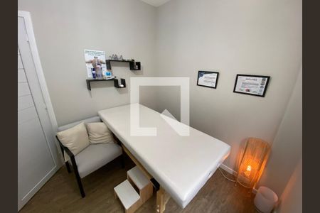 Casa à venda com 500m², 4 quartos e 4 vagas Casa à venda com 500m², 4 quartos e 4 vagasQuarto 3