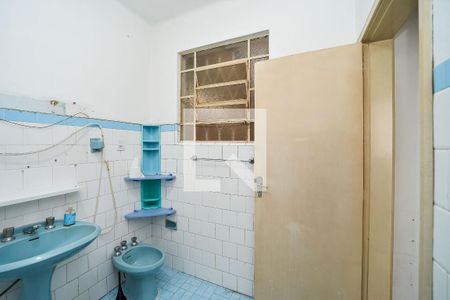 Casa à venda com 130m², 3 quartos e 4 vagas