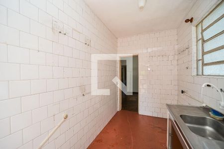 Casa à venda com 130m², 3 quartos e 4 vagas