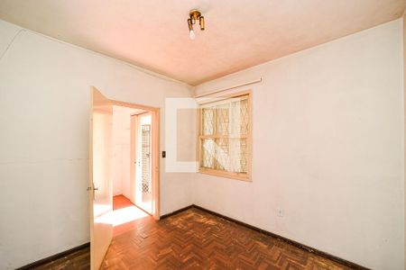 Casa à venda com 130m², 3 quartos e 4 vagas