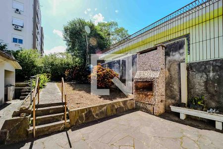 Casa à venda com 130m², 3 quartos e 4 vagas