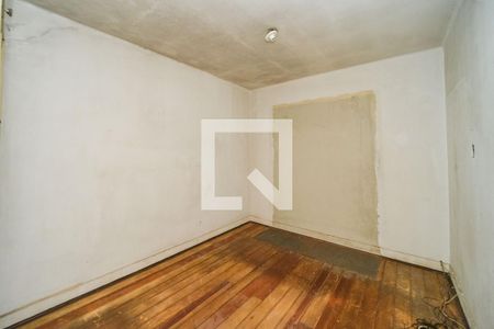 Casa à venda com 130m², 3 quartos e 4 vagas