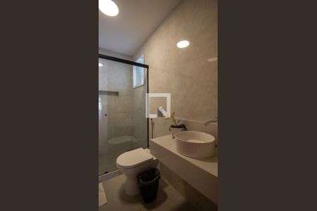 Casa de condomínio à venda com 250m², 4 quartos e 2 vagasBanheiro da Suíte 4