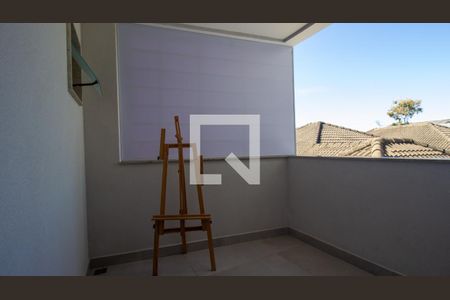 Casa de condomínio à venda com 250m², 4 quartos e 2 vagasSacada da Suíte 2