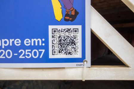 Casa à venda com 130m², 3 quartos e 3 vagasENSP-68