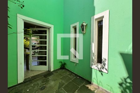 Casa para alugar com 500m², 4 quartos e 5 vagasJardim de inverno 