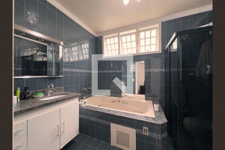 Casa para alugar com 500m², 4 quartos e 5 vagasBanheiro da suíte 2