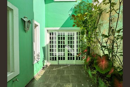 Casa para alugar com 500m², 4 quartos e 5 vagasJardim de inverno 