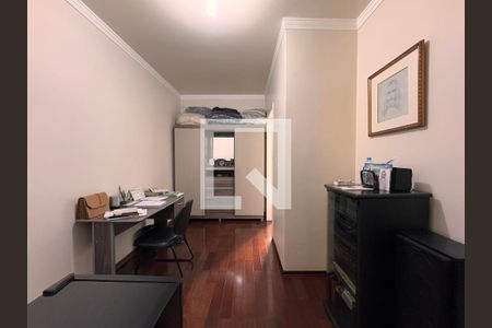 Casa para alugar com 500m², 4 quartos e 5 vagasEscritorio