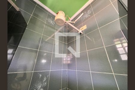 Casa para alugar com 500m², 4 quartos e 5 vagasBanheiro 1