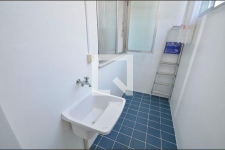 Apartamento à venda com 60m², 2 quartos e 1 vaga Apartamento à venda com 60m², 2 quartos e 1 vagaÁrea de Serviço