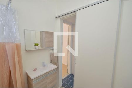 Apartamento à venda com 60m², 2 quartos e 1 vaga Apartamento à venda com 60m², 2 quartos e 1 vagaBanheiro