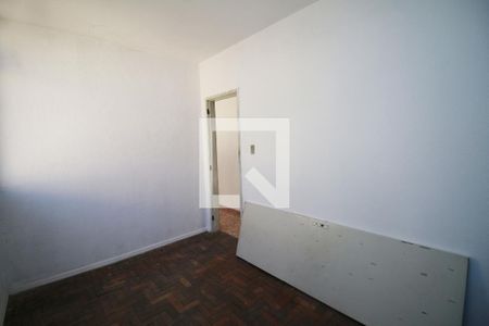Quarto 2 de apartamento para alugar com 2 quartos, 50m² em Parada de Lucas, Rio de Janeiro