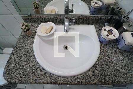 Apartamento para alugar com 136m², 4 quartos e 2 vagasBanheiro Social