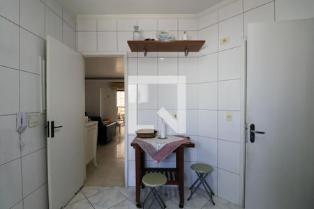 Apartamento para alugar com 136m², 4 quartos e 2 vagasCozinha