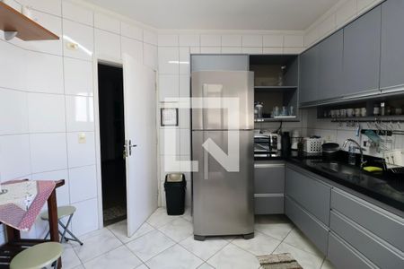 Apartamento para alugar com 136m², 4 quartos e 2 vagasCozinha