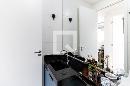 Apartamento para alugar com 33m², 2 quartos e sem vaga Apartamento para alugar com 33m², 2 quartos e sem vagaBanheiro