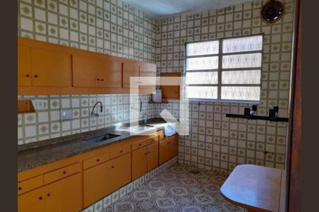 Casa à venda com 360m², 5 quartos e 6 vagas