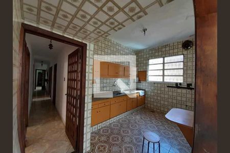 Casa à venda com 360m², 5 quartos e 6 vagas