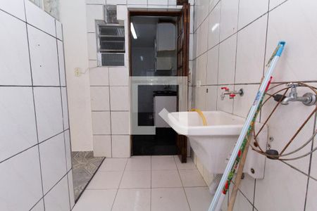 Casa de condomínio à venda com 129m², 3 quartos e 1 vaga Casa de condomínio à venda com 129m², 3 quartos e 1 vagaÁrea de Serviço