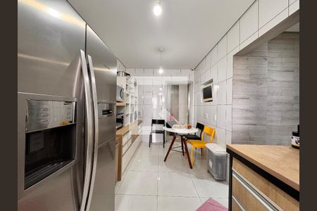 Apartamento à venda com 130m², 2 quartos e 1 vagaCozinha