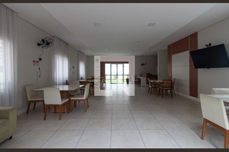 Apartamento à venda com 44m², 2 quartos e 1 vaga Apartamento à venda com 44m², 2 quartos e 1 vagaÁrea comum - Salão de festas